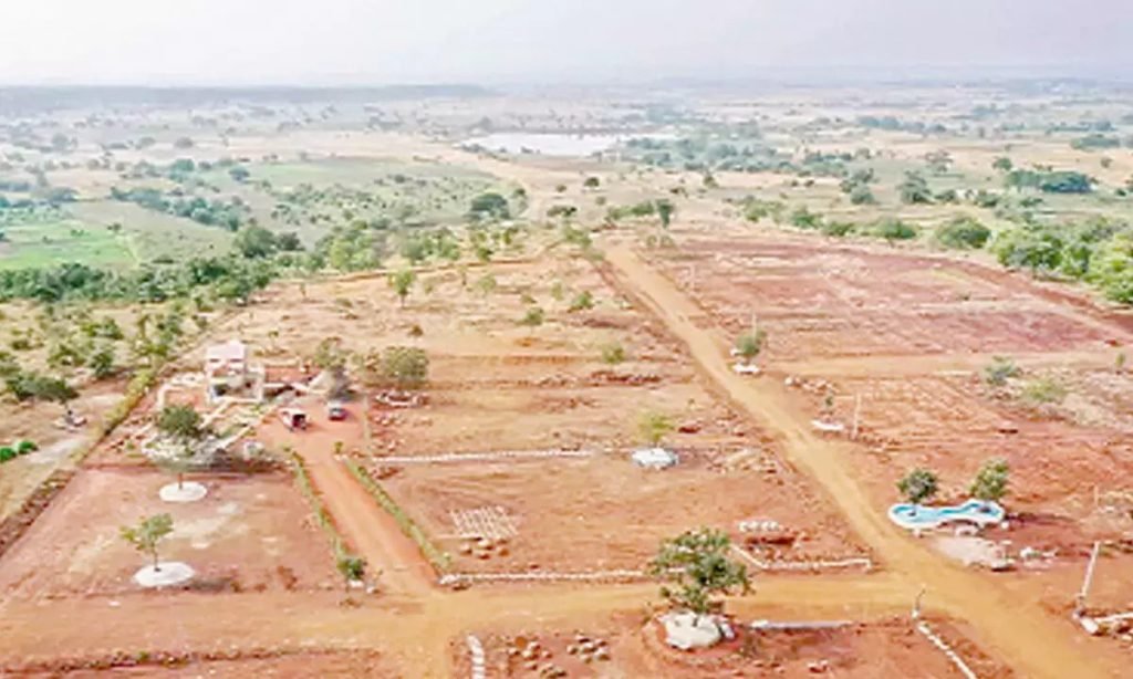 Mominpet real estate lands