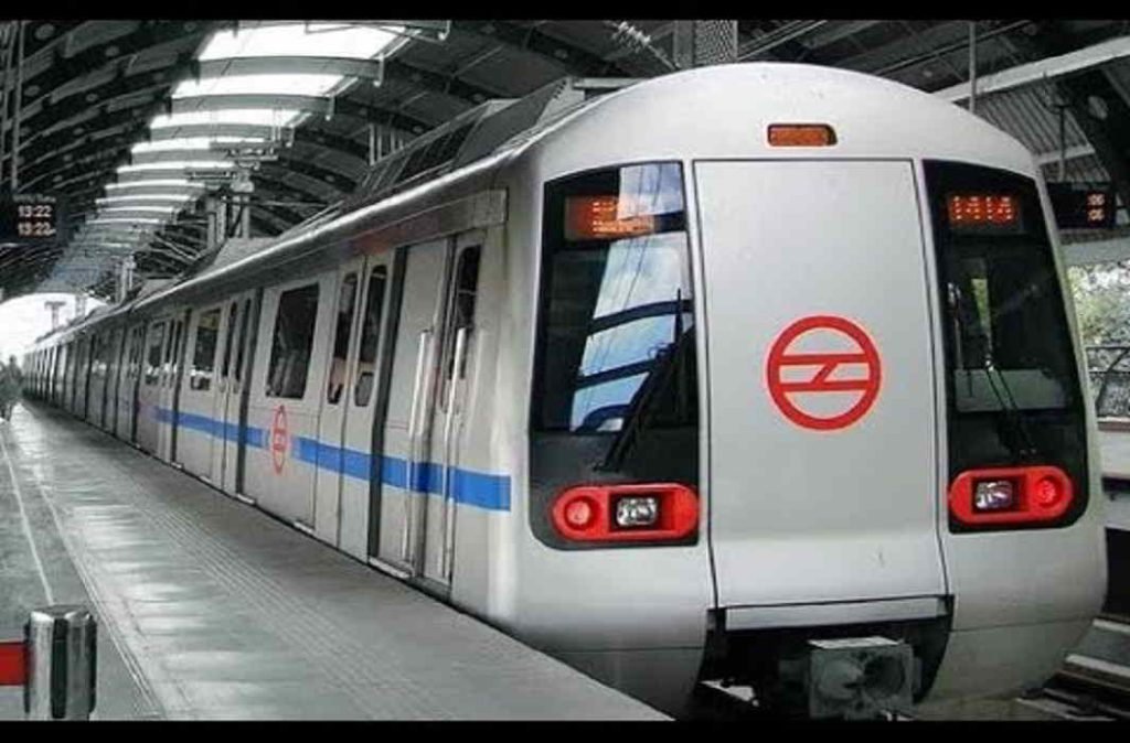delhi blue line