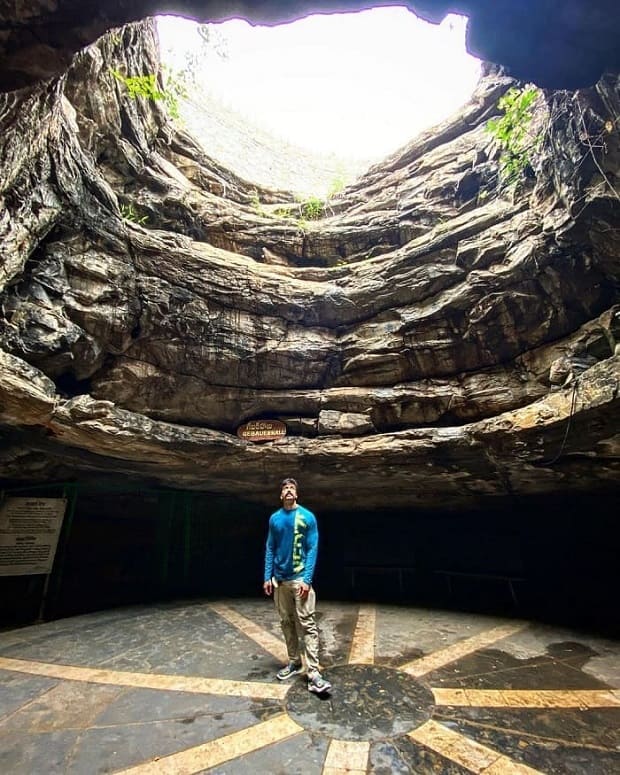 belum caves gandikota