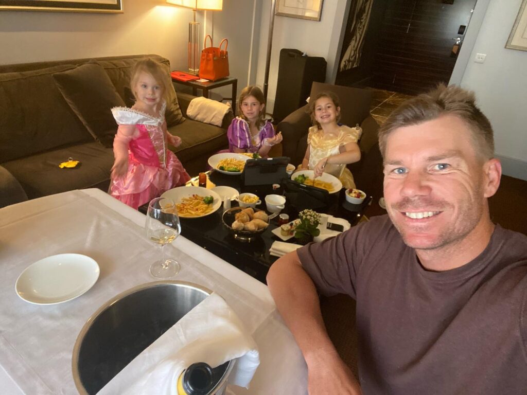 david warner with kids