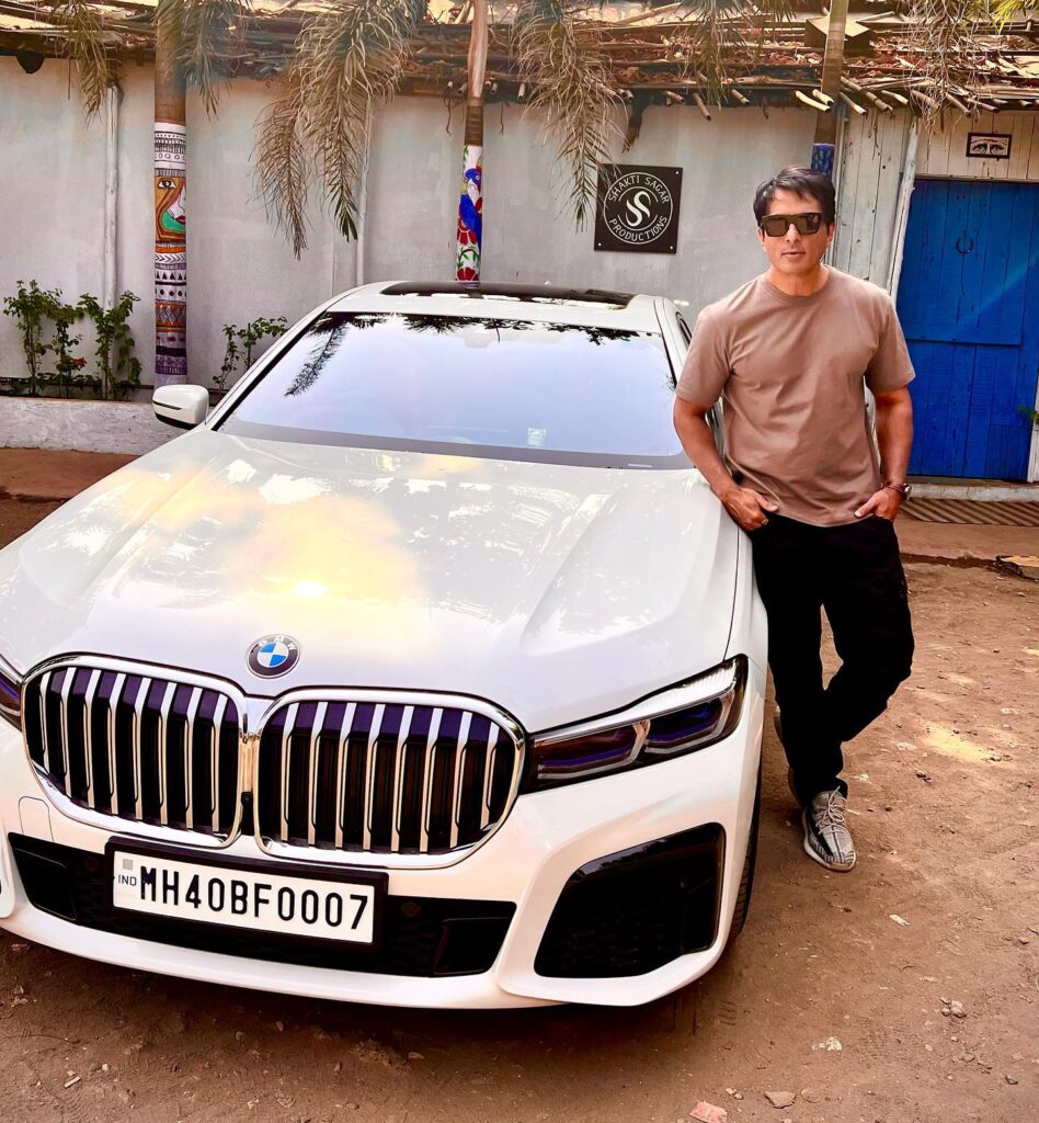 Sonu Sood  car
