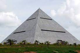  Pyramid