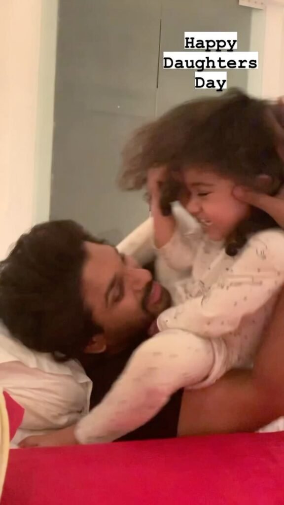 allu arjun with his daughter in house